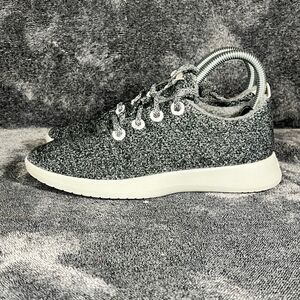 Allbirds Women's Wool Runners Gray Low Top Lace Up Casual Shoe Sneakers Size 7